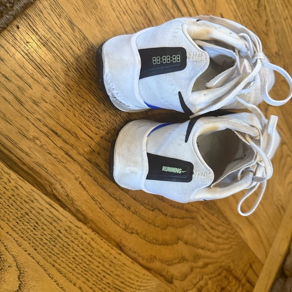 Nike Pegasus Multi colored athletic shoe- Women’s 7.5 - Picture 5 of 11